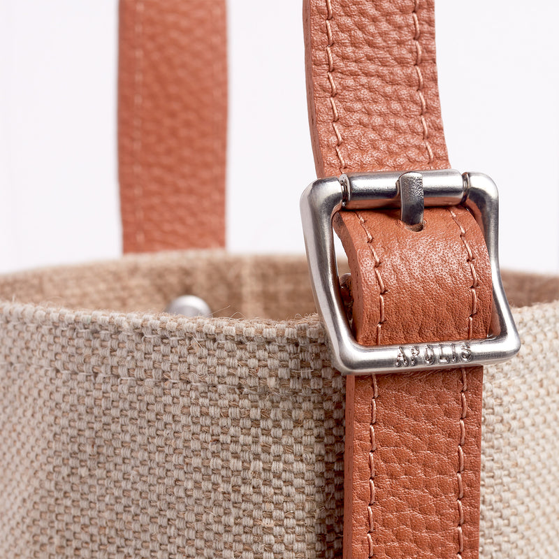 Crossbody Bottle Bag in Natural (006NA)