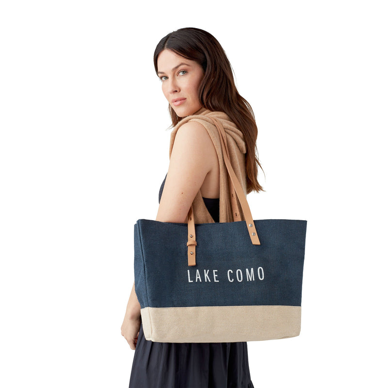 Shoulder Market Bag in Navy (004NV)