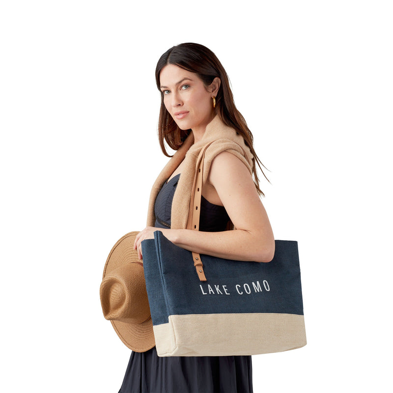 Shoulder Market Bag in Navy (004NV)