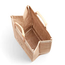 description_Spacious inner area with room for everything.